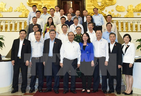 阮春福总理:安江省充分利用内河交通的优势 注重经济结构调整 ảnh 1 阮春福总理:安江省充分利用内河交通的优势 注重经济结构调整 ảnh 1