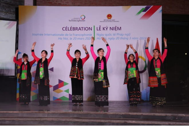 2024 年国际法语国家日:表彰“瑞士之心”和“好运屋”项目 ảnh 2 2024 年国际法语国家日:表彰“瑞士之心”和“好运屋”项目 ảnh 2