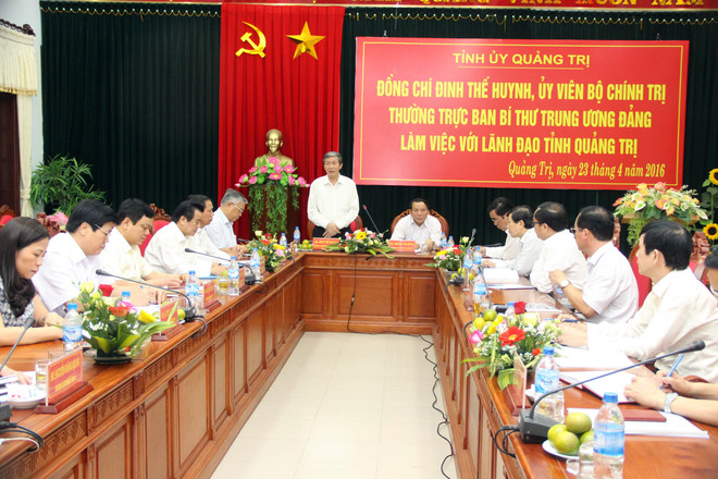 越共中央书记处常务书记丁世兄在广治省调研 ảnh 1 越共中央书记处常务书记丁世兄在广治省调研 ảnh 1