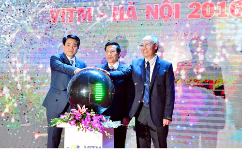 2016年越南国际旅游展:旅游企业与游客的有效桥梁 ảnh 1