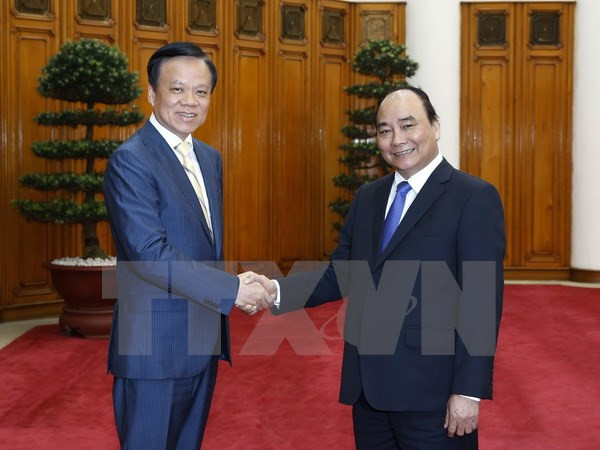 越南政府总理阮春福会见中国贵州省委书记陈敏尔 ảnh 1 越南政府总理阮春福会见中国贵州省委书记陈敏尔 ảnh 1