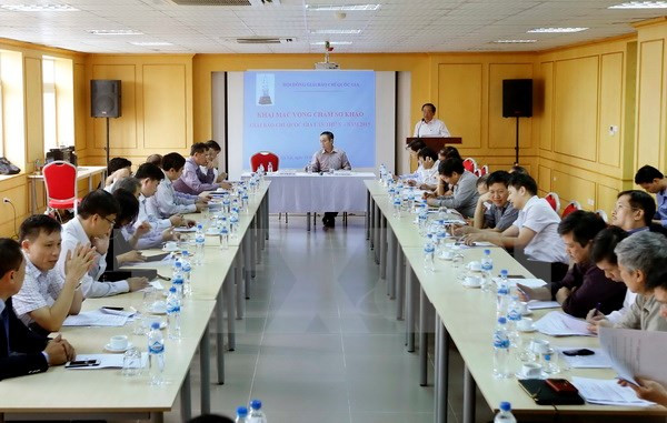 2015年第十届国家新闻奖吸引1660多件作品参赛 ảnh 1 2015年第十届国家新闻奖吸引1660多件作品参赛 ảnh 1