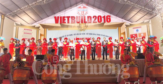 2016年岘港国际建材展正式开展 ảnh 1 2016年岘港国际建材展正式开展 ảnh 1