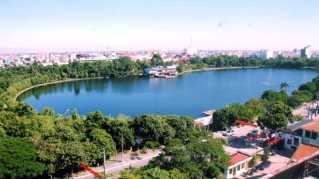 越南南定省：推进行政改革大力吸引投资 ảnh 1