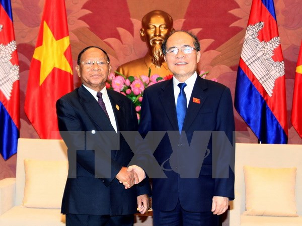 越南国会主席阮生雄会见柬埔寨国会主席韩桑林 ảnh 1 越南国会主席阮生雄会见柬埔寨国会主席韩桑林 ảnh 1