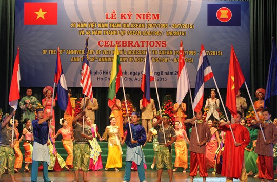 越南加入东盟20周年纪念典礼在胡志明市举行 ảnh 1 越南加入东盟20周年纪念典礼在胡志明市举行 ảnh 1