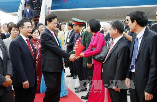 推动越马和越新良好关系不断向前迈进 ảnh 1 推动越马和越新良好关系不断向前迈进 ảnh 1