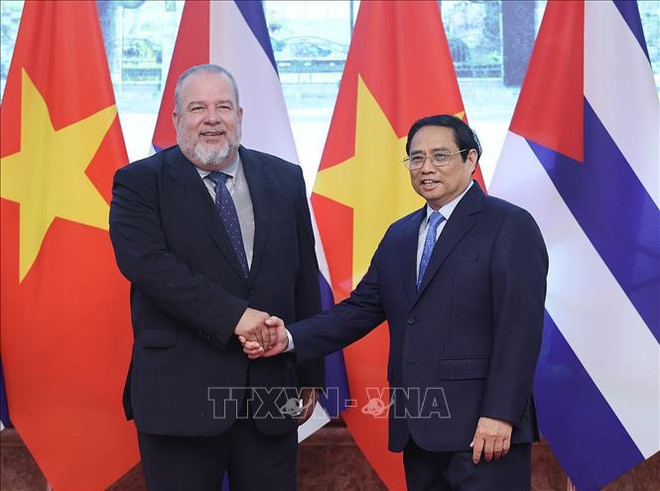 古巴总理曼努埃尔·马雷罗·克鲁斯圆满结束对越南的正式友好访问 ảnh 4 古巴总理曼努埃尔·马雷罗·克鲁斯圆满结束对越南的正式友好访问 ảnh 4