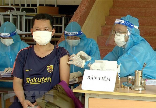  10月8日越南新增新冠肺炎确诊病例682例 ảnh 1