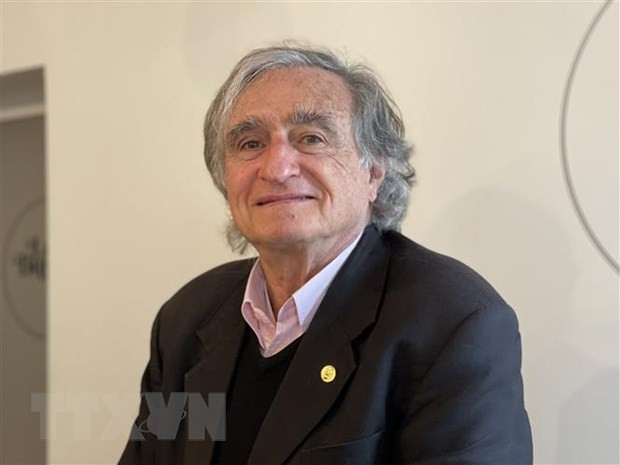 法越友好协会秘书长:越南在保障人权方面的成就是不可否认的 ảnh 1 法越友好协会秘书长:越南在保障人权方面的成就是不可否认的 ảnh 1