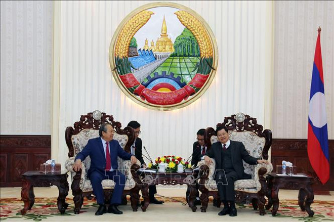  老挝高度重视并优先巩固与发展两国间的特殊关系 ảnh 2