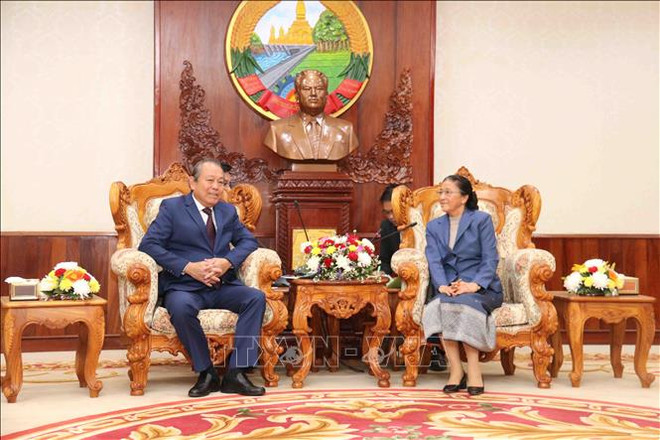 张和平副总理访问老挝 与老挝副总理会谈 ảnh 1  张和平副总理访问老挝 与老挝副总理会谈 ảnh 1