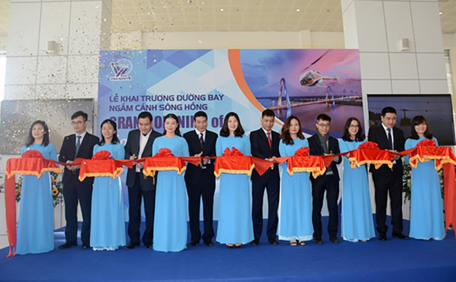 观赏红河美景的航班正式投入运营 ảnh 1