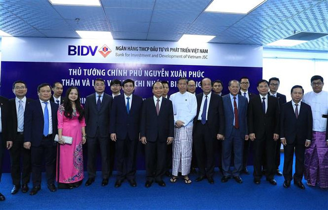 阮春福总理参观在缅的越南重点投资项目 ảnh 3 阮春福总理参观在缅的越南重点投资项目 ảnh 3