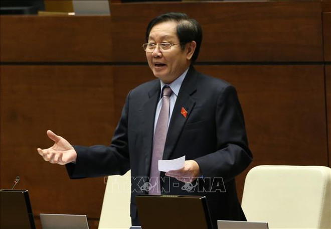 越南第十四届国会第九次会议:内政部和财政部将在合适的条件下提议国会上调最低工资标准 ảnh 1 越南第十四届国会第九次会议:内政部和财政部将在合适的条件下提议国会上调最低工资标准 ảnh 1