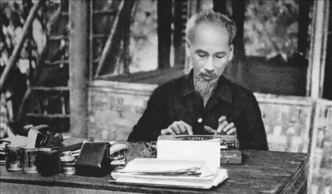 胡志明主席诞辰130周年:胡志明主席有关世界和平的思想 ảnh 1 胡志明主席诞辰130周年:胡志明主席有关世界和平的思想 ảnh 1