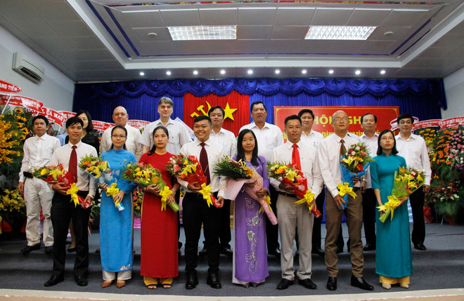 金瓯省成立企业援助与投资促进中心 ảnh 2