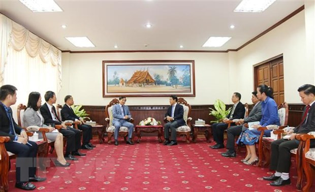 越南驻老挝大使向老挝外交部致以传统新年祝福 ảnh 2 越南驻老挝大使向老挝外交部致以传统新年祝福 ảnh 2