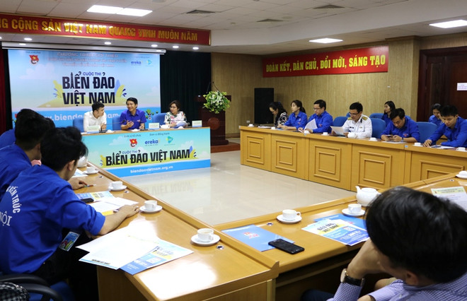 “越南海洋岛屿”知识竞赛正式开赛 ảnh 1 “越南海洋岛屿”知识竞赛正式开赛 ảnh 1