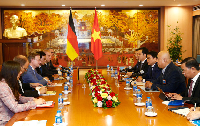 河内推动与德国图林根州的合作关系 ảnh 2 河内推动与德国图林根州的合作关系 ảnh 2