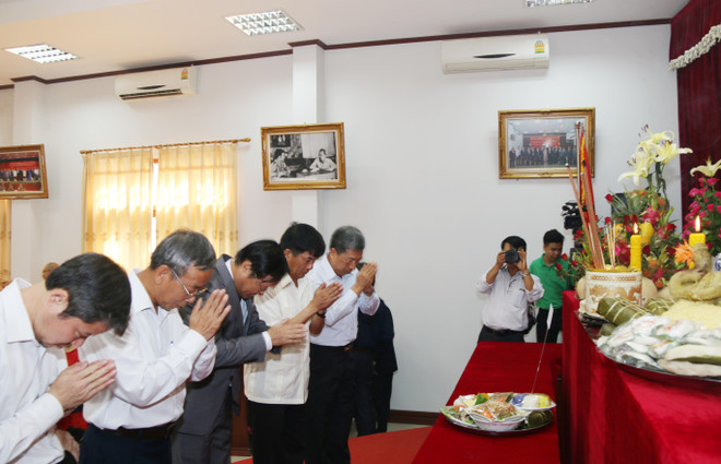 雄王祭祖日活动首次在老挝举行 ảnh 2 雄王祭祖日活动首次在老挝举行 ảnh 2