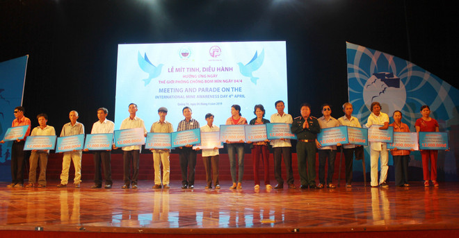 国际地雷行动日响应活动在广治省举行 ảnh 2 国际地雷行动日响应活动在广治省举行 ảnh 2