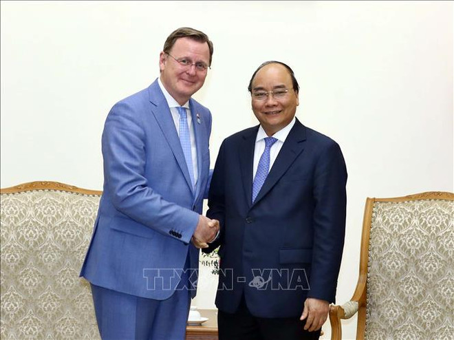 阮春福总理会见德国图林根州州长拉梅劳 ảnh 1 阮春福总理会见德国图林根州州长拉梅劳 ảnh 1