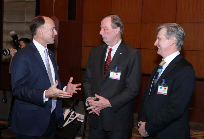 荷兰首相:继续消除障碍 敞开越荷企业投资合作大门 ảnh 3 荷兰首相:继续消除障碍 敞开越荷企业投资合作大门 ảnh 3