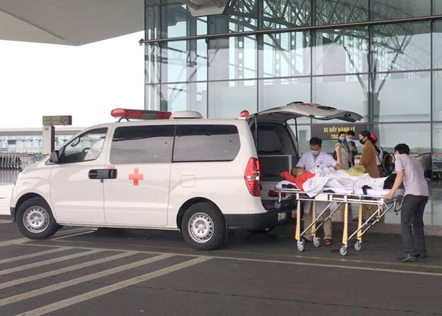 美国驻越南大使馆向越德友谊医院医护人员致感谢信 ảnh 1 美国驻越南大使馆向越德友谊医院医护人员致感谢信 ảnh 1