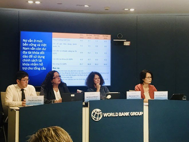 世行预测2023年越南经济增长4.7% ảnh 1