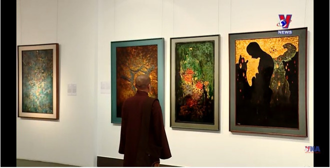 “漫步磨漆画之地”画展在河内市举行 ảnh 1 “漫步磨漆画之地”画展在河内市举行 ảnh 1