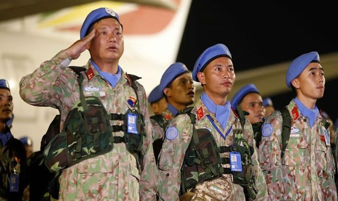 越南1号工兵队出色完成任务而凯旋 ảnh 2 越南1号工兵队出色完成任务而凯旋 ảnh 2