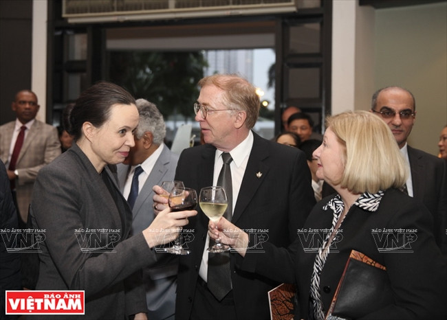 N.R.Deniale 画家作品中的越南 ảnh 2 N.R.Deniale 画家作品中的越南 ảnh 2