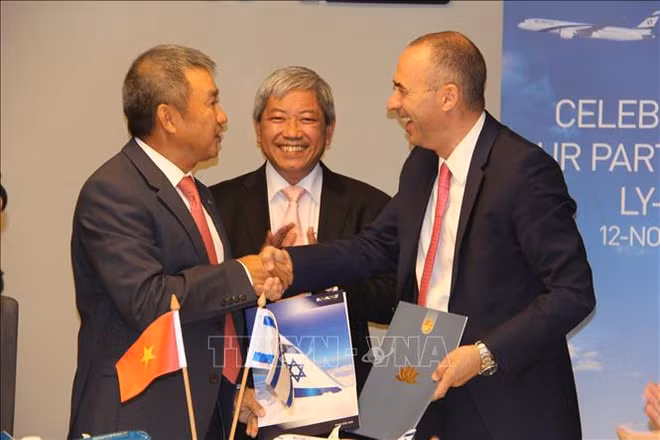 越南航空公司与以色列航空签署联营合作协议 ảnh 1 越南航空公司与以色列航空签署联营合作协议 ảnh 1