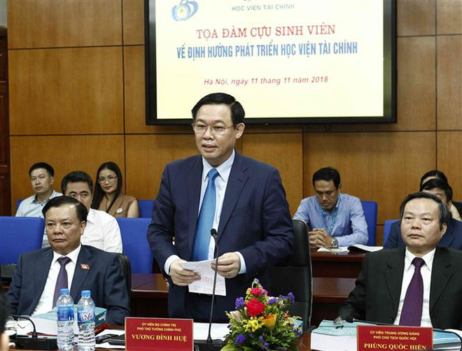 越南政府副总理王廷惠：财政学院应研究构建金融倡议网络 ảnh 1