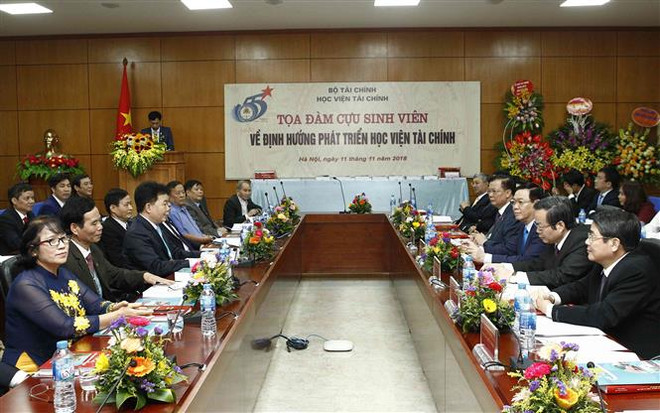 越南政府副总理王廷惠：财政学院应研究构建金融倡议网络 ảnh 2