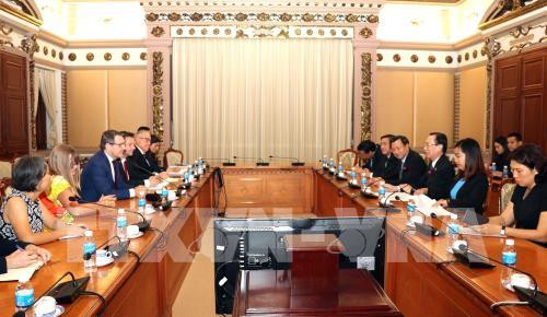 胡志明市与日本鹿儿岛市加强合作 ảnh 2