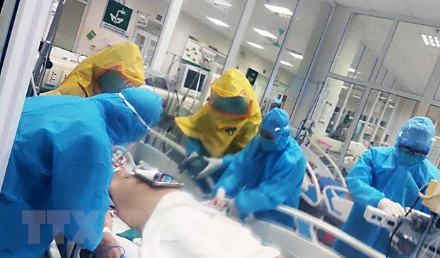 新冠肺炎疫情:全国重症和危重病例30例 ảnh 1 新冠肺炎疫情:全国重症和危重病例30例 ảnh 1