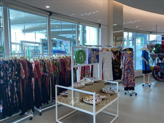越南优质商品展览中心在泰国开业 ảnh 2 越南优质商品展览中心在泰国开业 ảnh 2