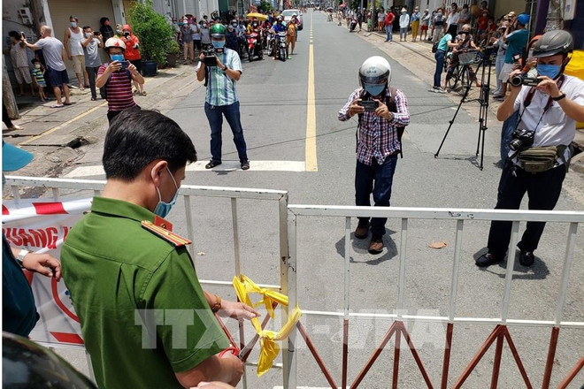 同奈省最后一例新冠肺炎确诊病例治愈出院 ảnh 1