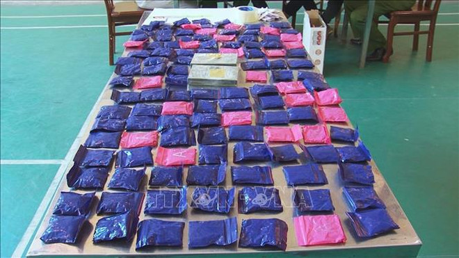 非法将毒品从老挝偷运进越南的四名犯罪嫌疑人被抓 ảnh 1 非法将毒品从老挝偷运进越南的四名犯罪嫌疑人被抓 ảnh 1