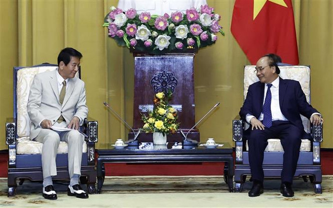 越南国家主席阮春福会见前越日关系特别大使杉良太郎 ảnh 1 越南国家主席阮春福会见前越日关系特别大使杉良太郎 ảnh 1