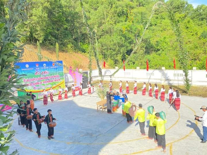 填坑节：河静省哲族感谢丰收的传统节日 ảnh 1