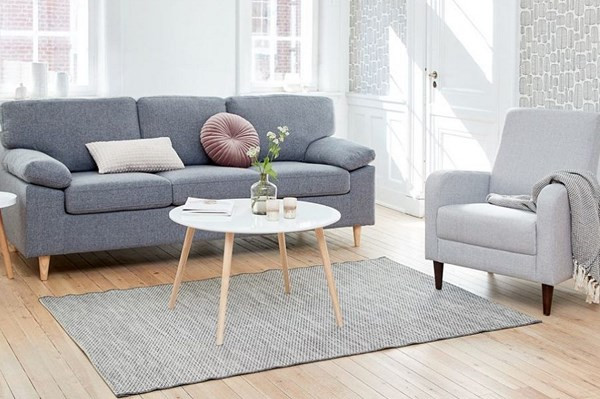 越南延长对中国、马来西亚进口桌椅反倾销调查期限 ảnh 1 越南延长对中国、马来西亚进口桌椅反倾销调查期限 ảnh 1