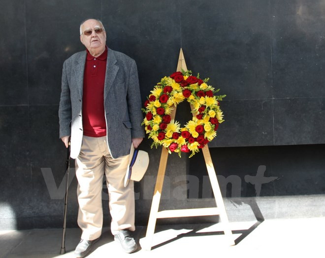 英越友好协会秘书长莱恩阿尔迪逝世 ảnh 1 英越友好协会秘书长莱恩阿尔迪逝世 ảnh 1