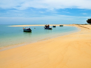 平顺省努力维护安全友善和服务质量良好旅游目的地形象 ảnh 1  平顺省努力维护安全友善和服务质量良好旅游目的地形象 ảnh 1