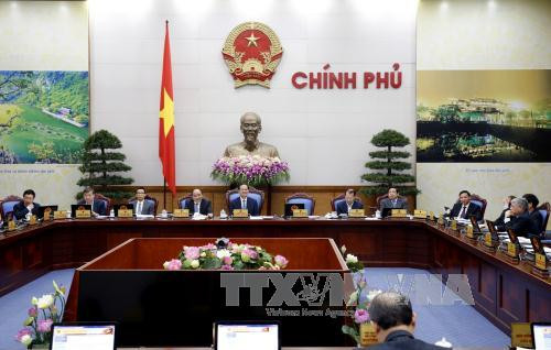 政府总理阮晋勇:力争实现2016年国内生产总值增长达7% ảnh 2 政府总理阮晋勇:力争实现2016年国内生产总值增长达7% ảnh 2