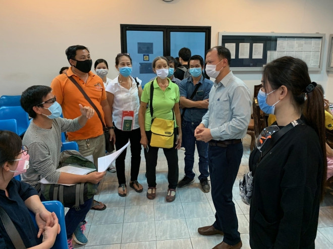 新冠肺炎疫情:帮助在泰国、新加坡滞留的越南公民回国 ảnh 1  新冠肺炎疫情:帮助在泰国、新加坡滞留的越南公民回国 ảnh 1