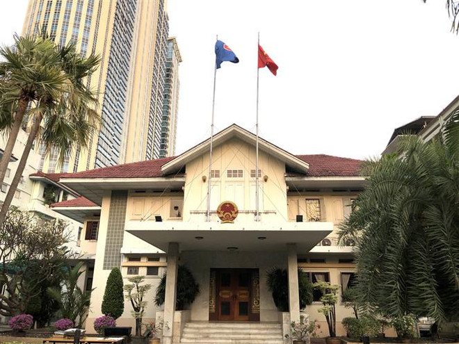 越南驻马来西亚和泰国大使馆为越南公民提供协助 ảnh 2