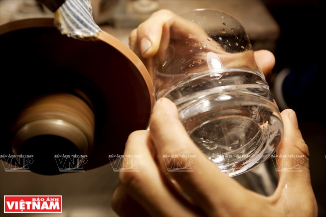 HAS 占领水晶玻璃市场 ảnh 1 HAS 占领水晶玻璃市场 ảnh 1